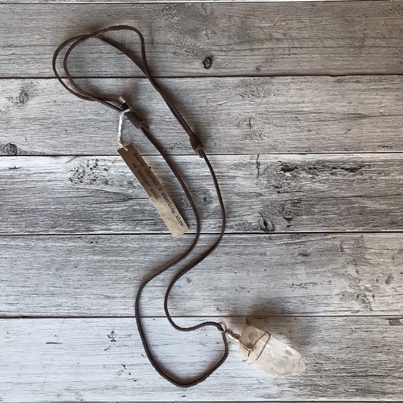 Quartz Crystal Necklace - Picture 2 of 3